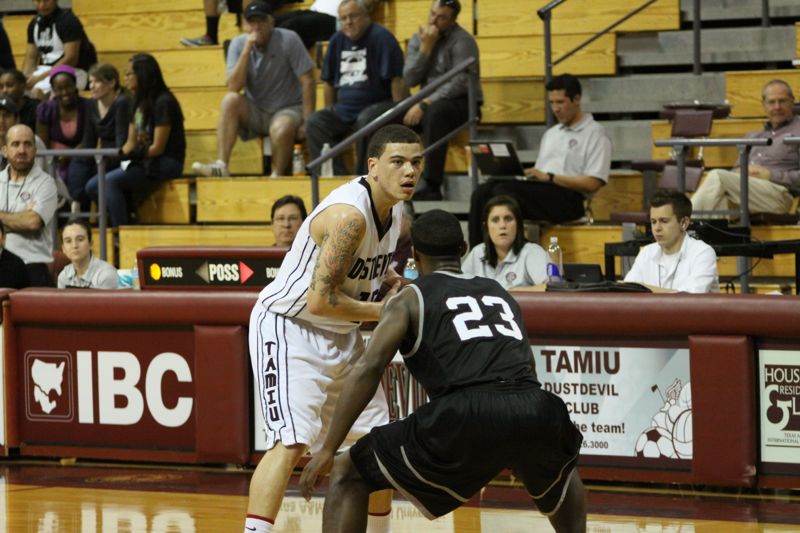 TAMIU BB v OC - 146