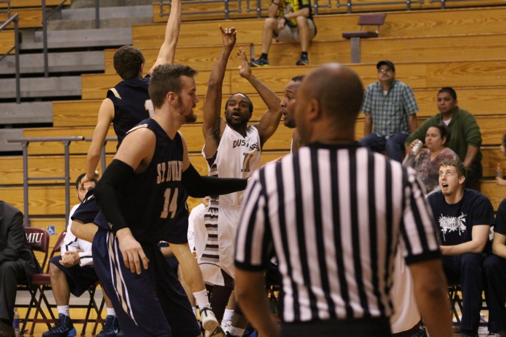 TAMIU BB v StEd - 194