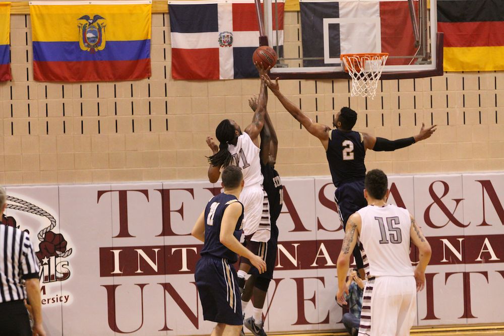 TAMIU BB v StEd - 380