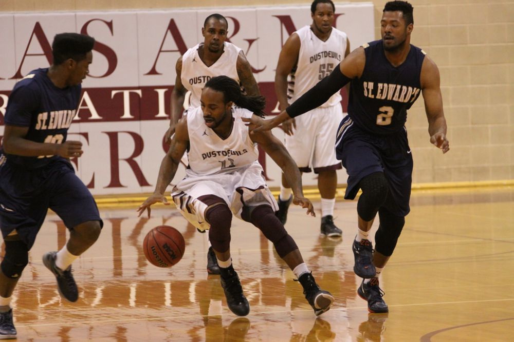 TAMIU BB v StEd - 196