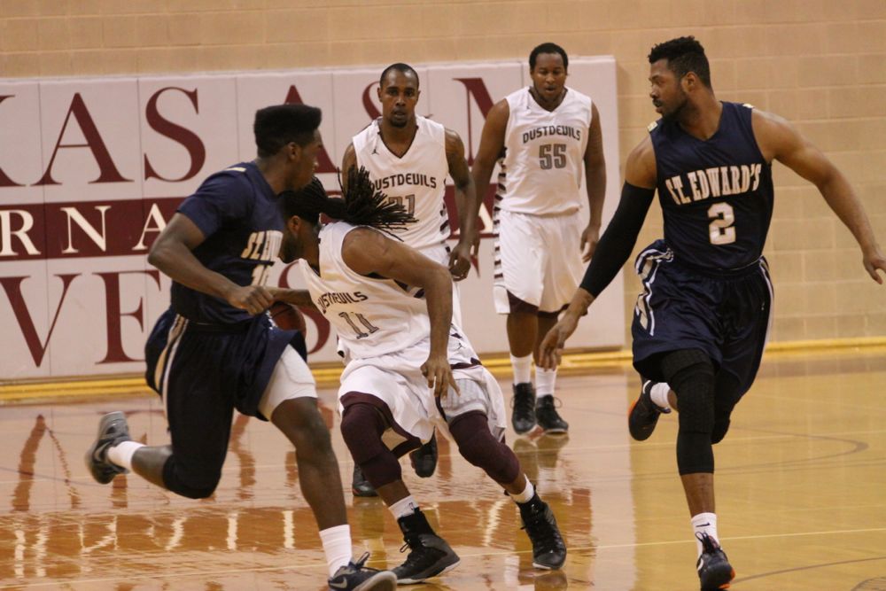 TAMIU BB v StEd - 197