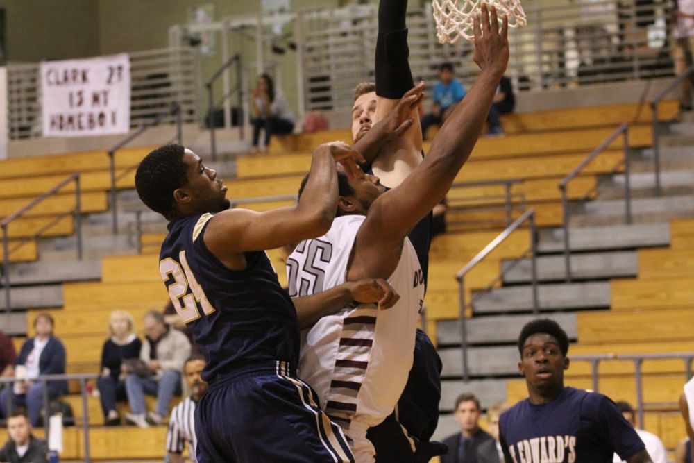 TAMIU BB v StEd - 209