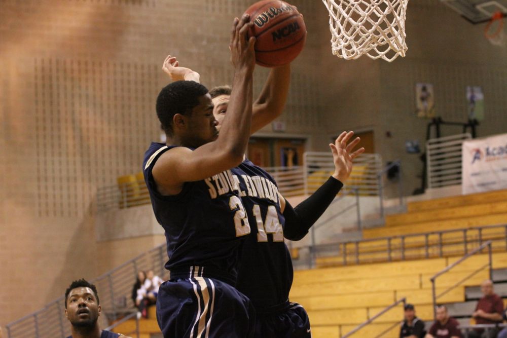 TAMIU BB v StEd - 244