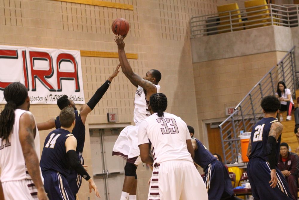 TAMIU BB v StEd - 573