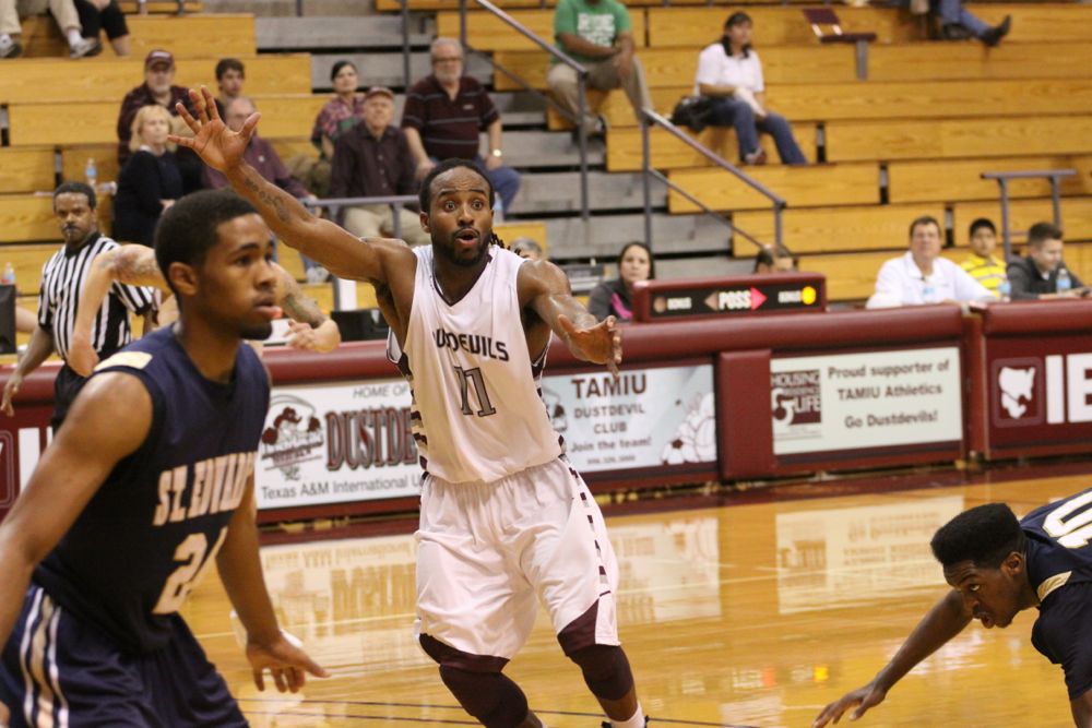 TAMIU BB v StEd - 577