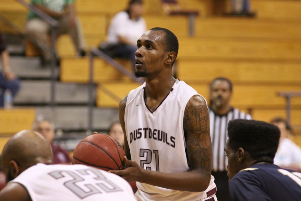 TAMIU BB v StEd - 583