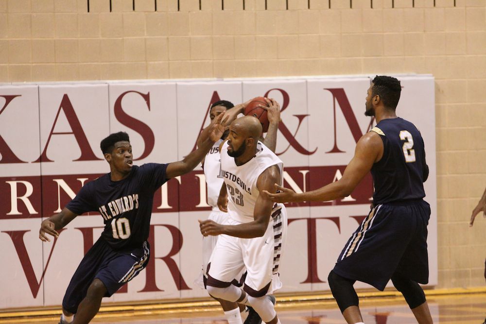 TAMIU BB v StEd - 475