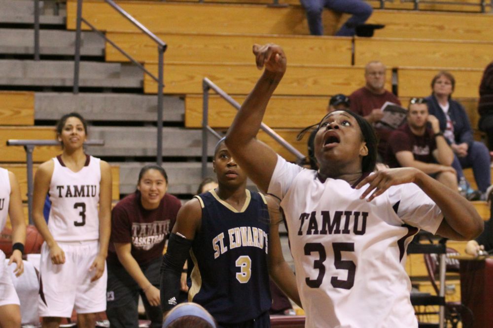 TAMIU BB v StEd - 003