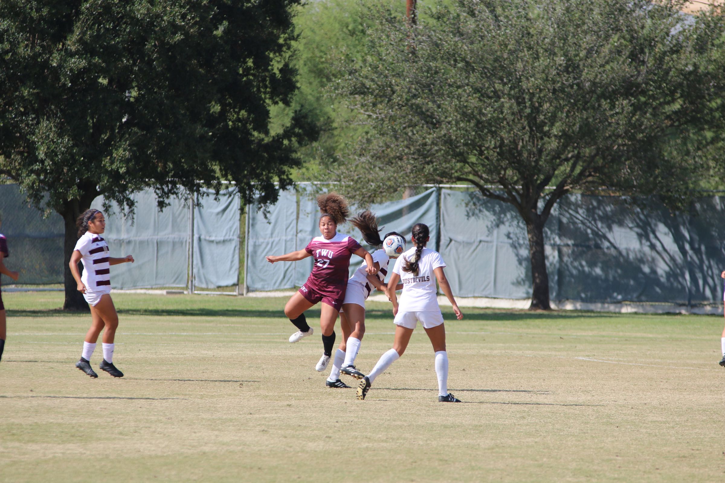 TAMIU Soccer 2019 - 050