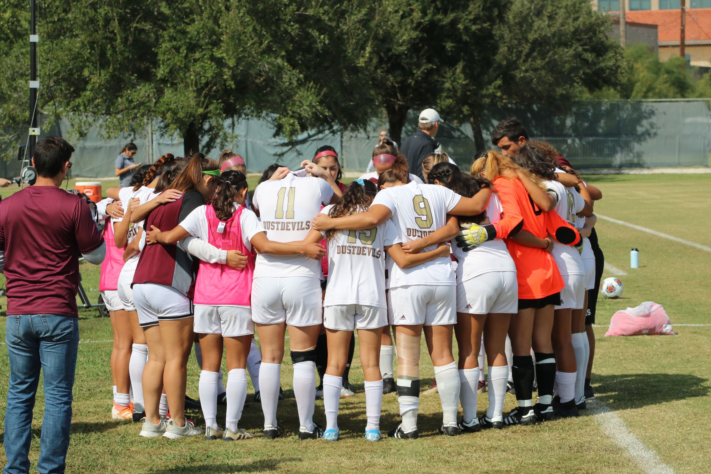 TAMIU Soccer 2019 - 006