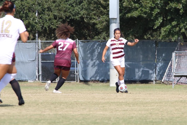 TAMIU Soccer 2019 - 010