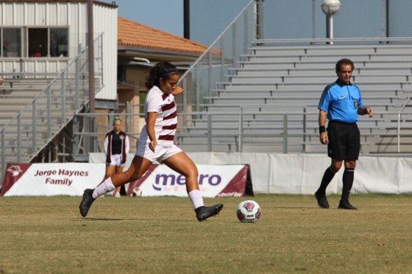 TAMIU Soccer 2019 - 018