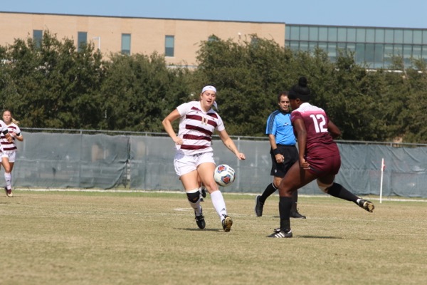 TAMIU Soccer 2019 - 009