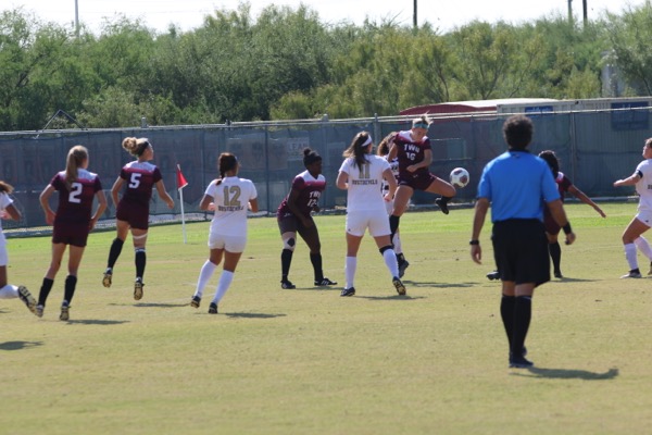 TAMIU Soccer 2019 - 090