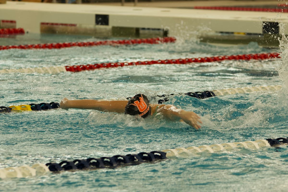 UHS.Swim. - 271