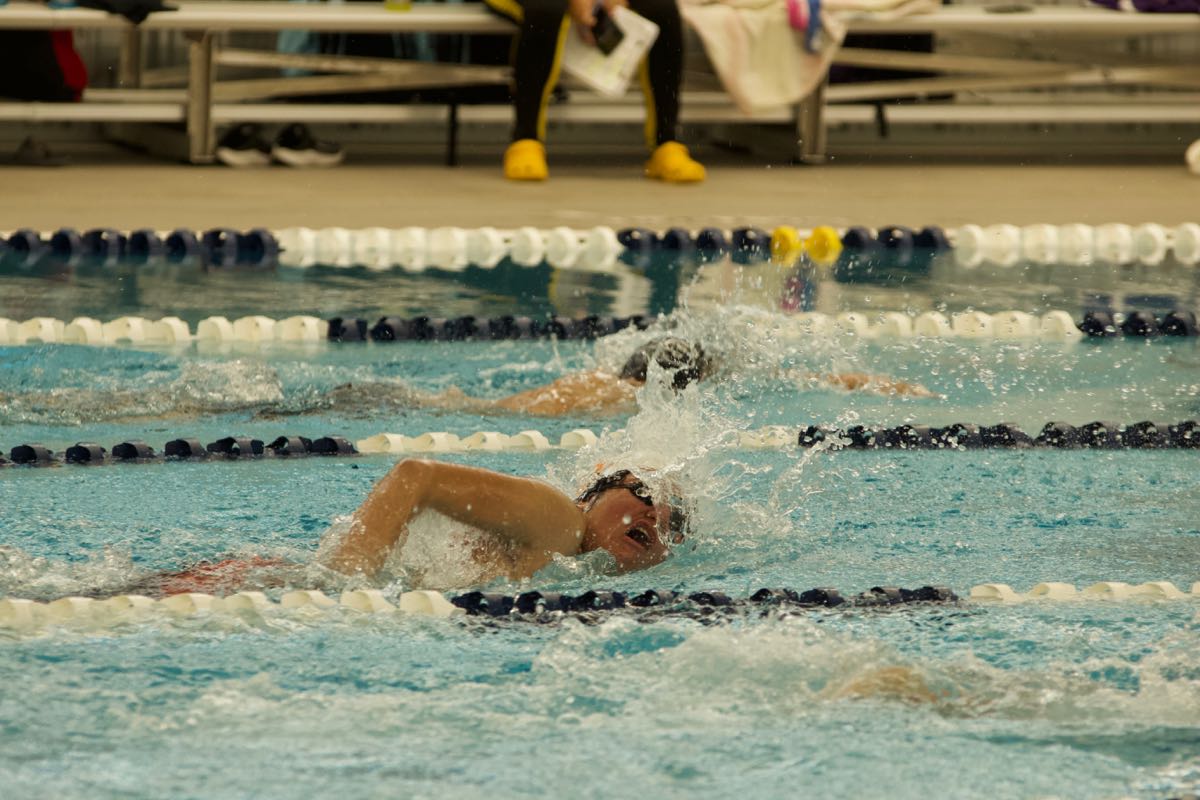 UHS.Swim. - 347