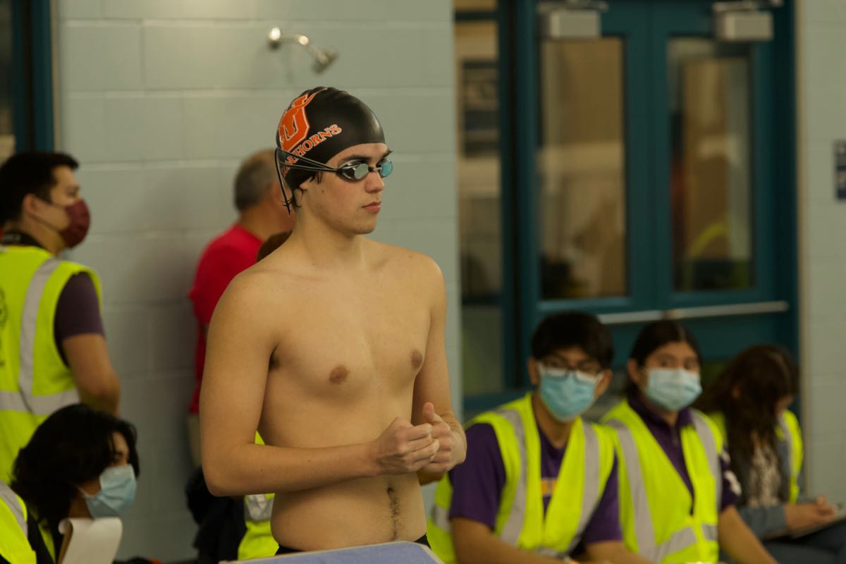 UHS.Swim. - 406