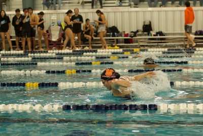 UHS.Swim. - 216